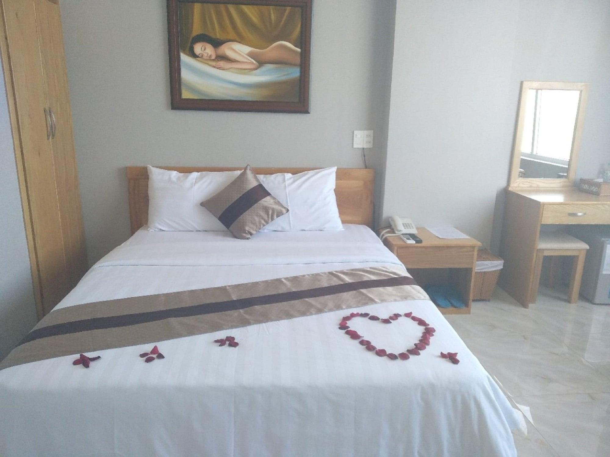 Ngoc Hanh Beach Hotel Vung Tau Exterior photo