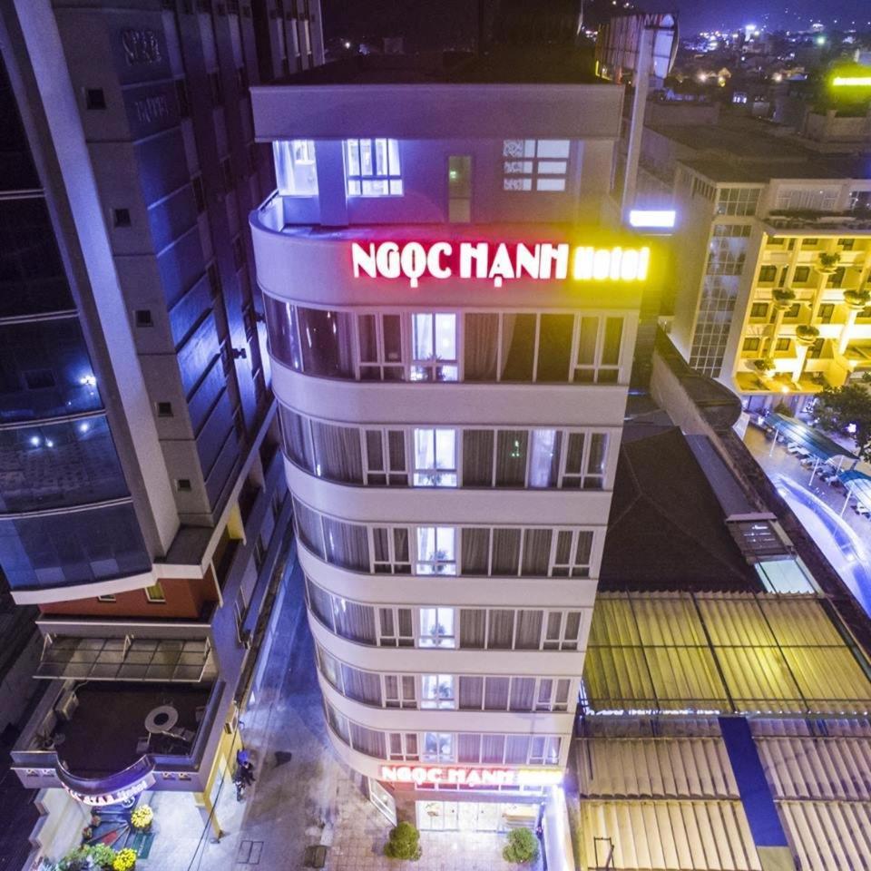 Ngoc Hanh Beach Hotel Vung Tau Exterior photo